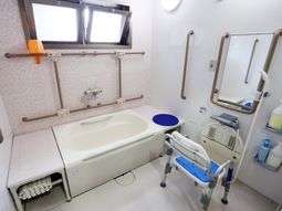 バリアフリー浴室設備