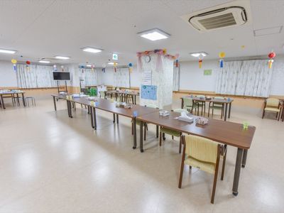 多目的スペースの広々とした雰囲気