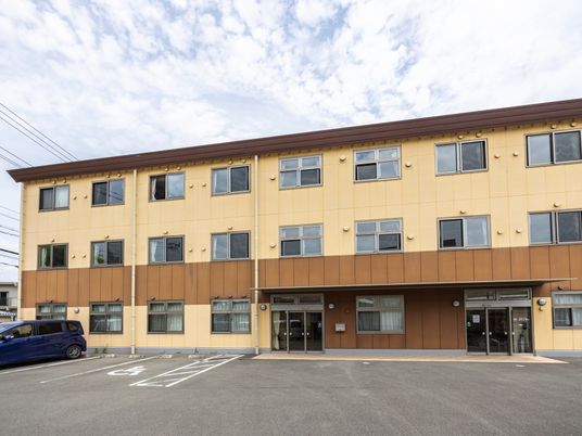 柔和な色合いの外観