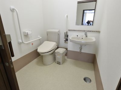 バリアフリーなトイレ設備