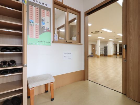 清潔な廊下の一角