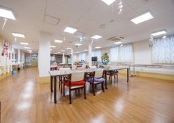 明るい食堂  