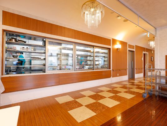 キッチン作業風景