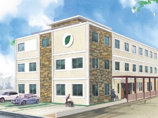 明るい外観の建物