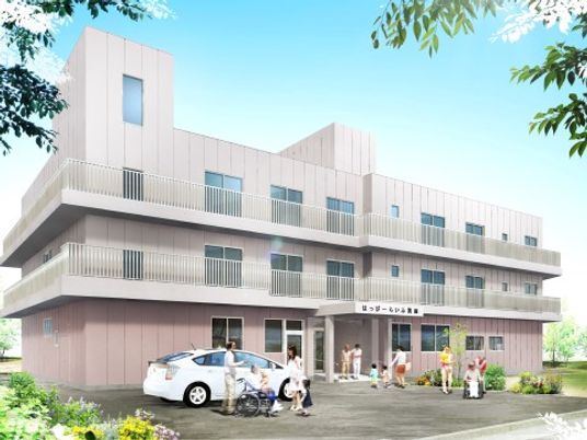 施設の外観と利用者