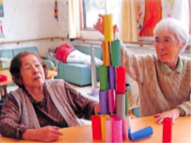 利用者のレクリエーション多目的室 多目的室 ご利用者様と共に心温まる時間を創る、やりがいのある職場です。