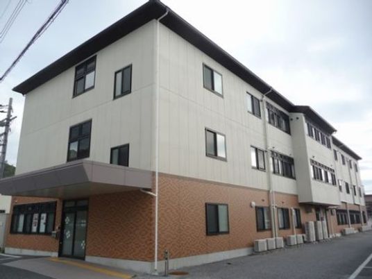 清潔感ある建物の外観