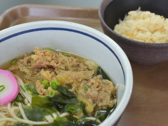 手作り感のある温かい料理