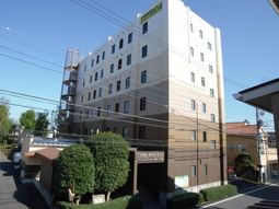 建物の正面外観