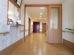 清潔な廊下の風景