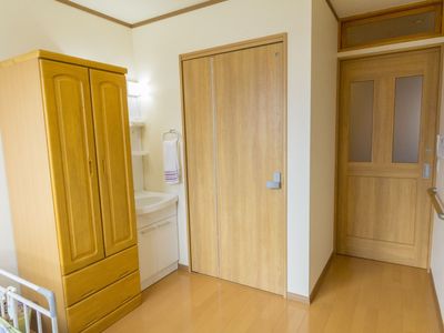 温かみのある居室の一角