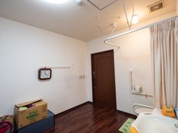 居室のシンプルな一角