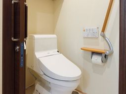 清潔なトイレ設備