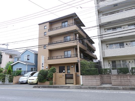快適な外観の建物