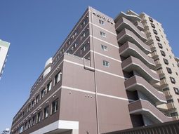 多階層建物の外観