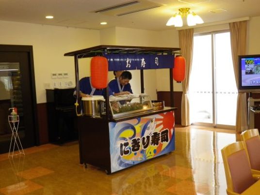 イベント風景の食堂