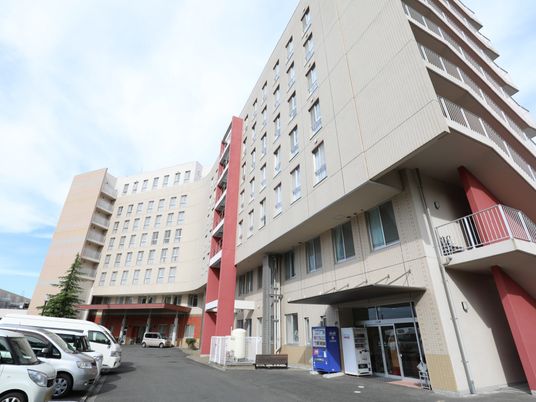 多階層のモダンな外観