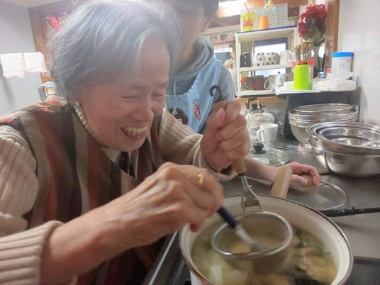 楽しい調理の様子