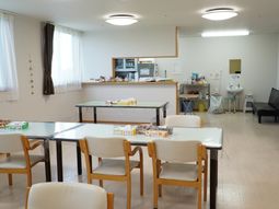 明るい共用スペース