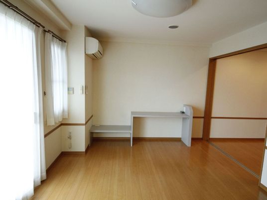 和室の居室スペース