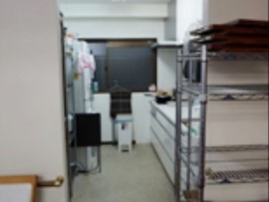 整理された職員キッチン
