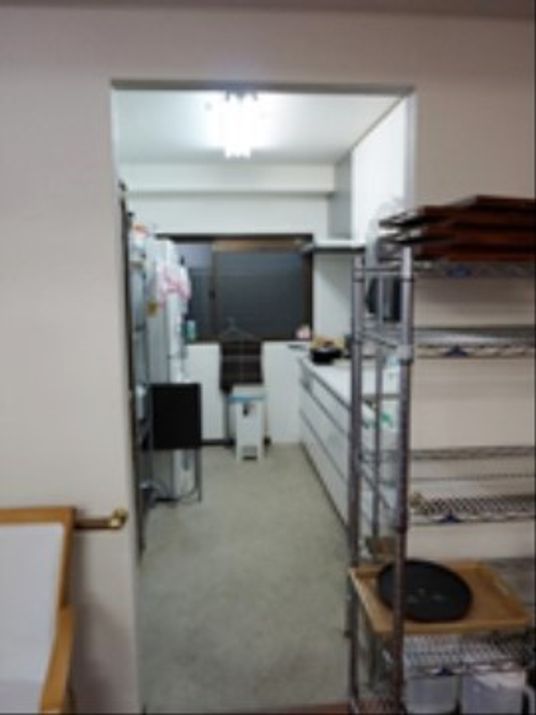 整理された職員キッチン