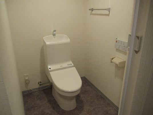 清潔なトイレ設備