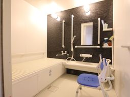 バリアフリー浴室設備