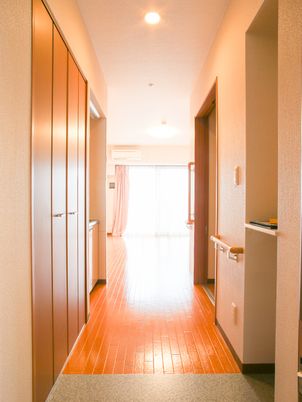 廊下と部屋の入口