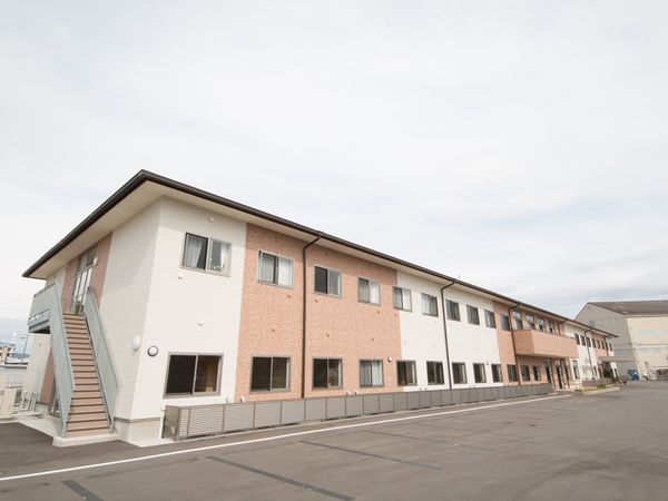 清潔な外観の建物
