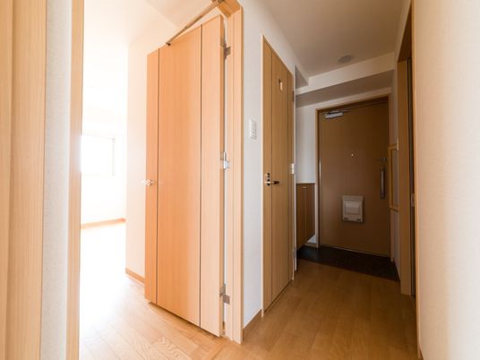 廊下の明るい空間