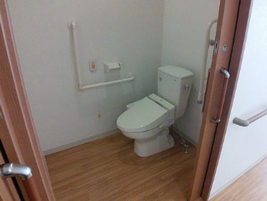 バリアフリートイレ設備