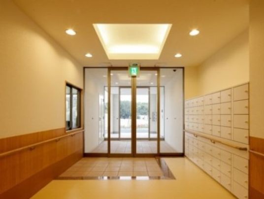 広々としたエントランス