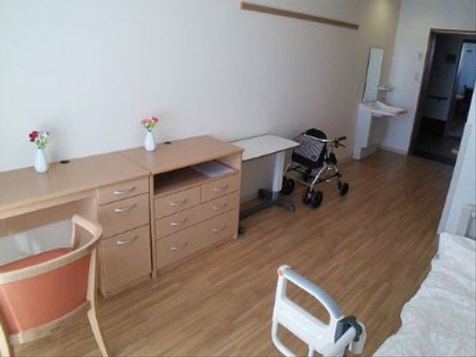 居室の明るい空間