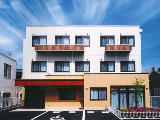 清潔感ある建物の外観