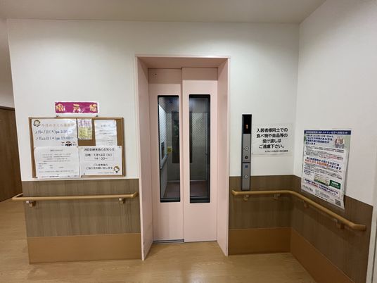 エレベーターの様子