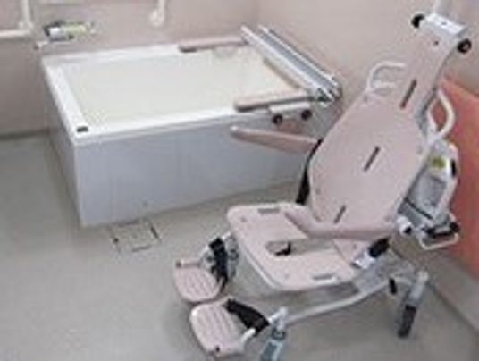 バリアフリー浴室設備
