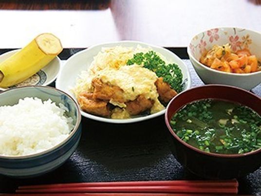 栄養満点のお食事提供