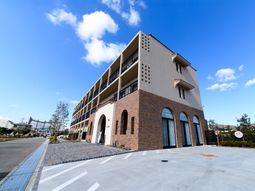 清潔感のある建物外観