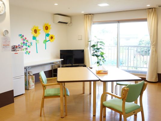 日当たりの良い共有スペース