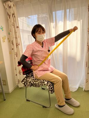ストレッチ中の室内