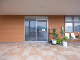 明るいエントランス  