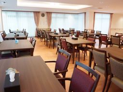 広々とした快適食堂