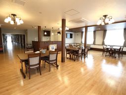 明るいダイニングルーム