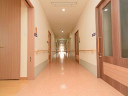 清潔感ある廊下の様子