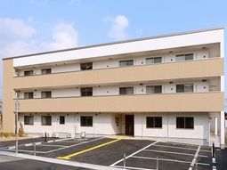 清潔感溢れる建物外観