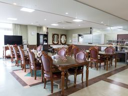 共用ダイニングエリア