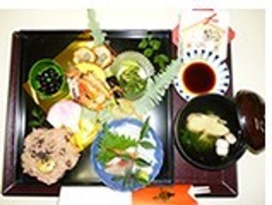 彩り豊かな食事風景