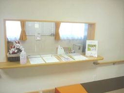 フロントの案内スペース