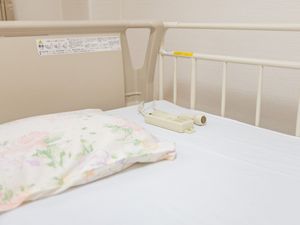 ベッドのある居室